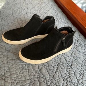 Sofft Hikari Black Suede High Top Sneakers/ Flat Booties, Women’s size 10